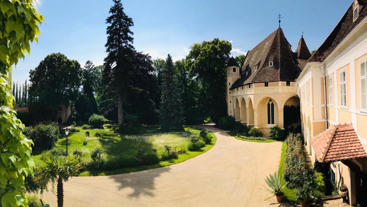 Schloss Apartment Schrattenthal